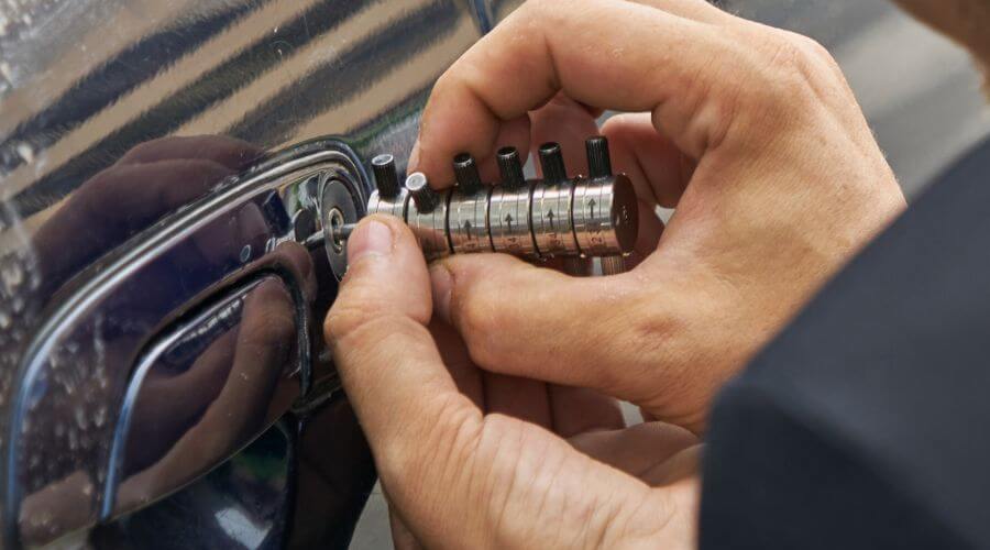 Expert flood damage restoration services in Maysville, WV